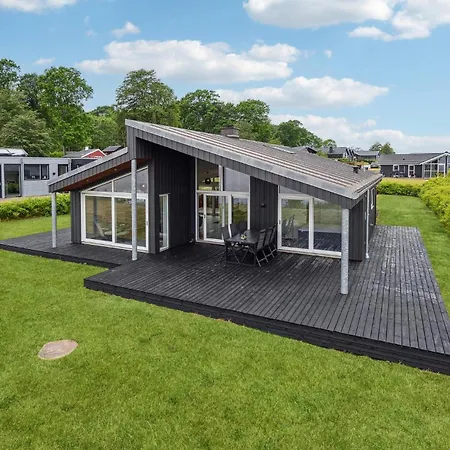 Holiday home 4 Bedroom In *